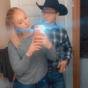 Meet your Posher, Kaitlyn